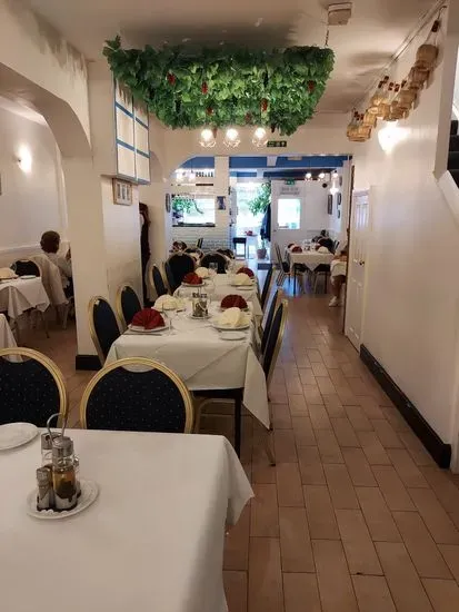 Salamis Greek Taverna