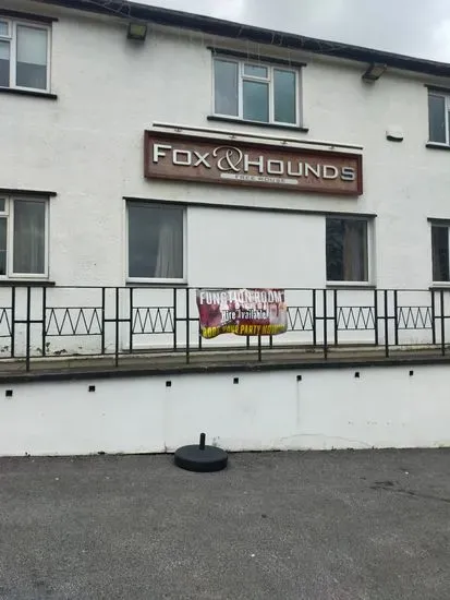 Fox & Hounds