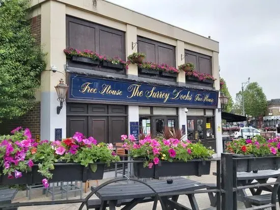 The Surrey Docks - JD Wetherspoon