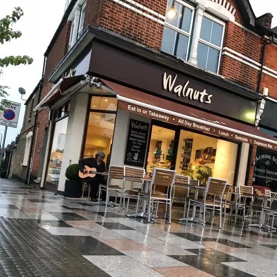 Walnuts Cafe Restaurant