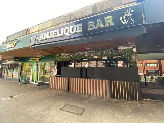 Anjelique Bar Crawley