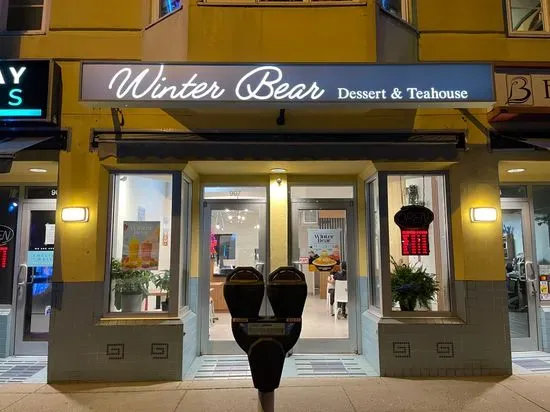 Winter Bear dessert and tea house