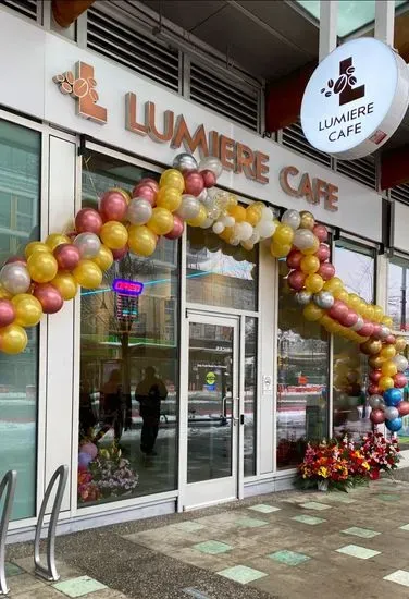 Lumiere Cafe