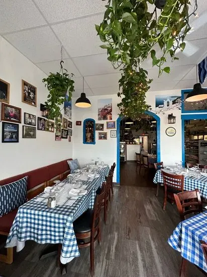 Agora Greek Market & Tavernaki