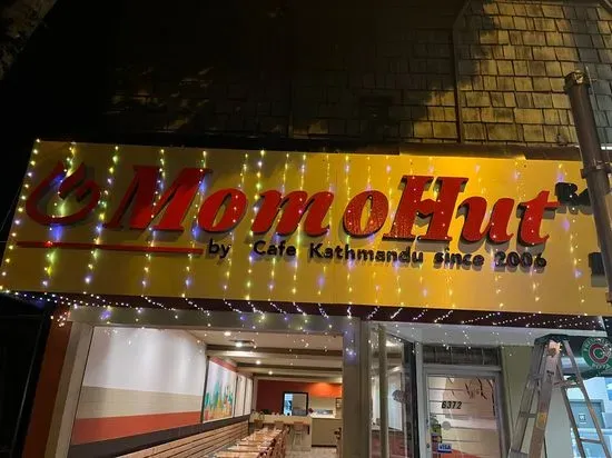 Momo Hut