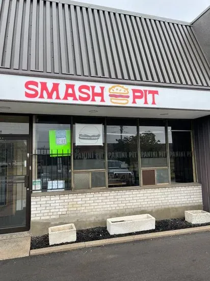 Smash Pit Etobicoke