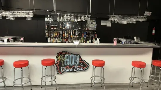 809 disco bar