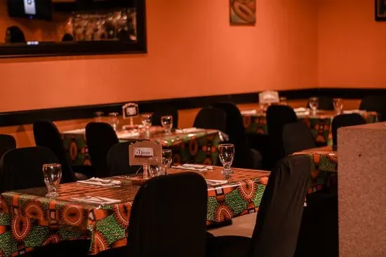 30 Juin. Restaurant...cuisine africaine