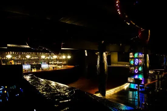 Cave Montreal - Venue