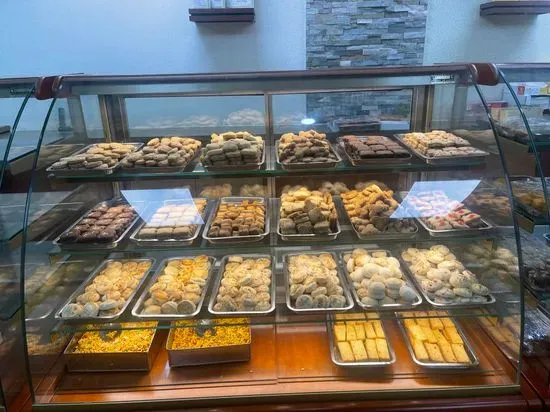 Shirin Mahal Pakistani Bakery & Sweets