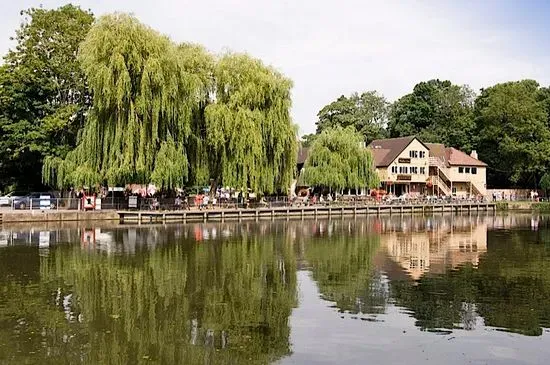 Premier Inn Maidstone (Sandling) hotel