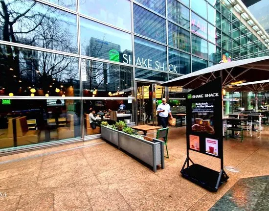 Shake Shack Canary Wharf