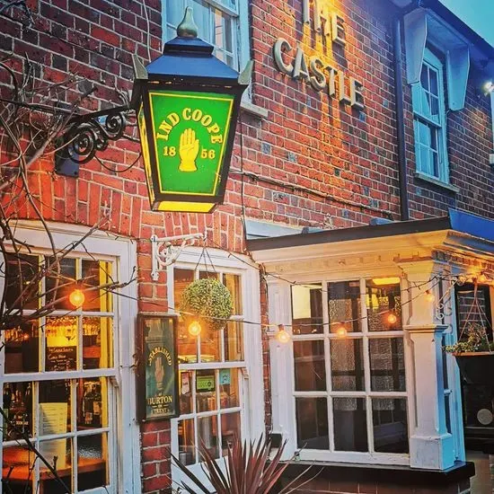 The Castle Inn- Pub & Dining