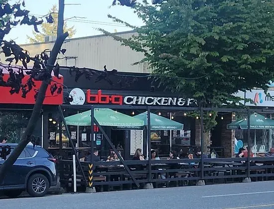 bbq Chicken & Pub Main ST
