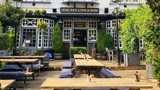 The Red Lion & Sun