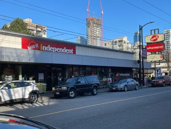Davie Street Your Independent Grocer Vancouver