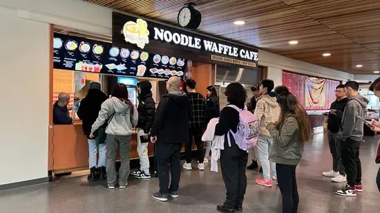 Noodle Waffle Cafe