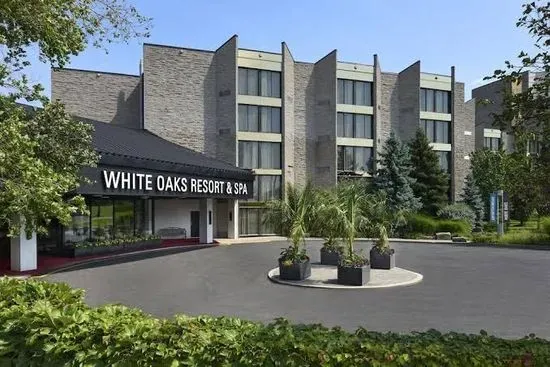 White Oaks Conference Resort and Spa