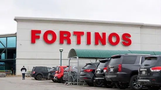 Cafeteria at Fortinos