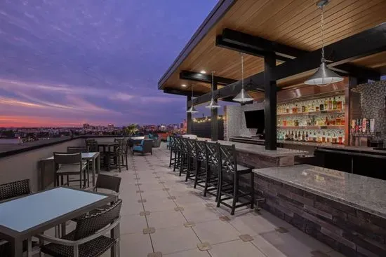 Vue 360 Rooftop Bar