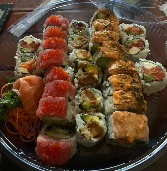 SUSHI & BOBA