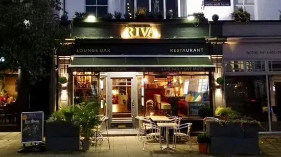 Riva Bar and Restaurant