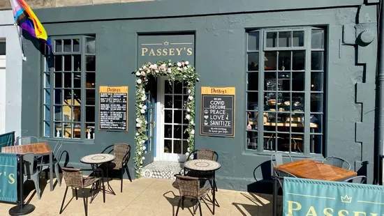 Passey's Cafe Bar