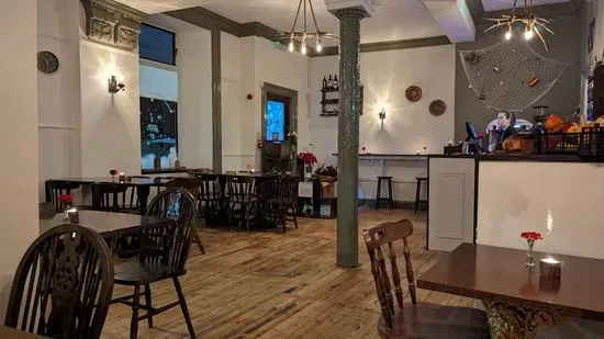 Kafeneion to Steki - Greek Restaurant in Edinburgh