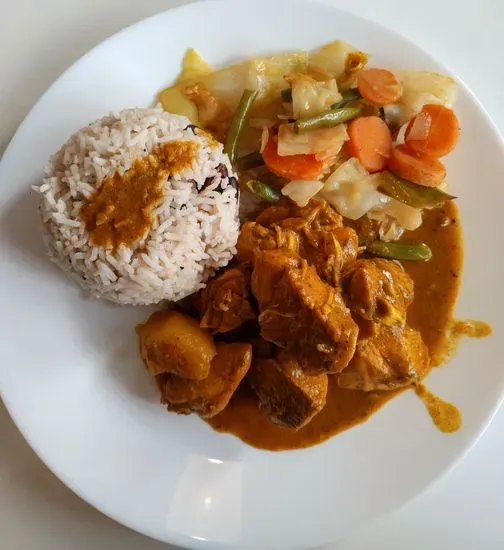 Rayrayz Caribbean Cuisine