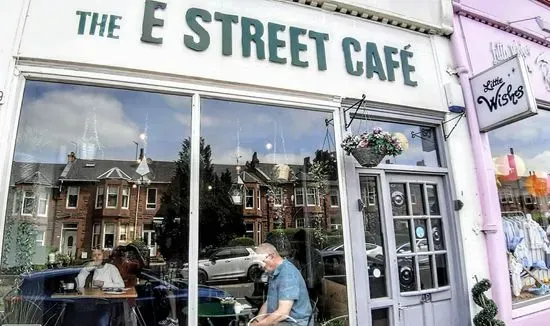 E-Street Café