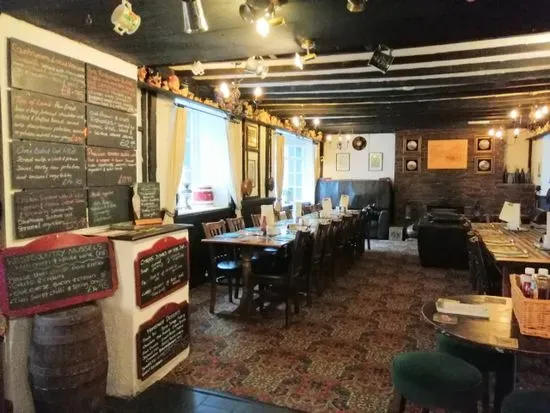 The Foxhound Inn