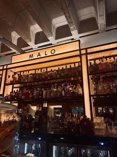 Malo- Wine & Negroni Bar