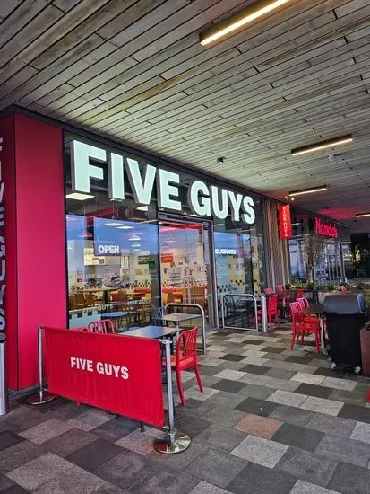 Five Guys Plymouth