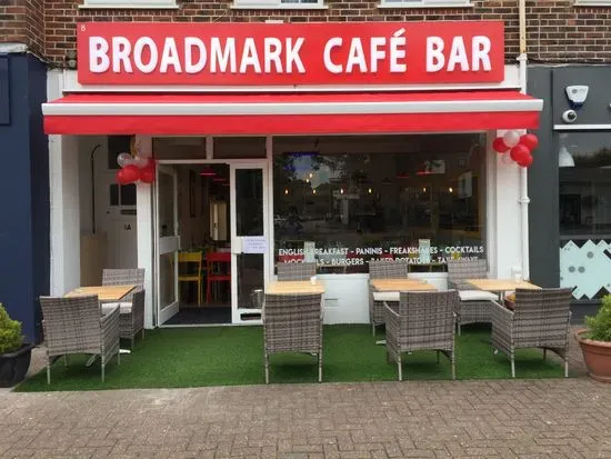 Broadmark Cafe & Bar