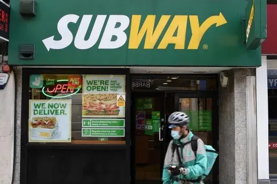 Subway Wellesley Road