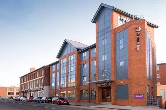 Premier Inn Chester (Railway Station) hotel