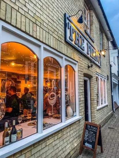 The Piano Cafe Bistro, Saffron Walden