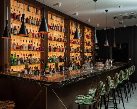 AMARO BAR - London