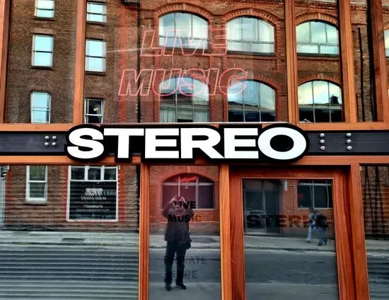 Stereo