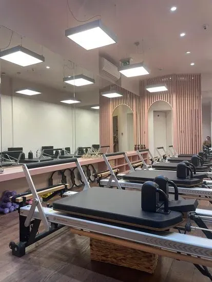 Joe’s Reformer Pilates & The Juice Corner