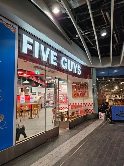 Five Guys Birmingham New St Station