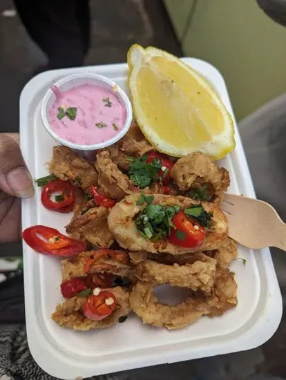 Fish & Chips Calamari