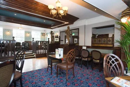 The Childwall Fiveways Hotel - JD Wetherspoon