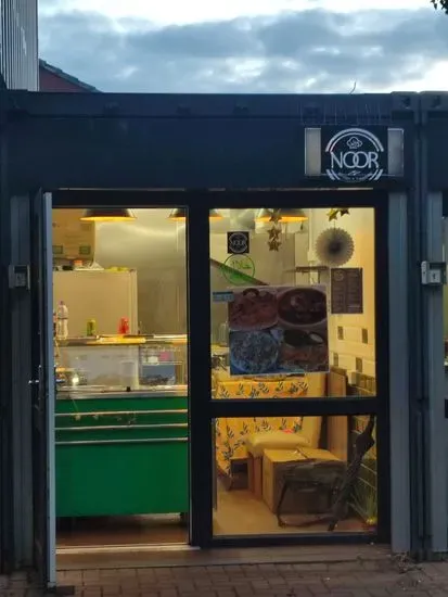 Noor Kitchen and Takeaway