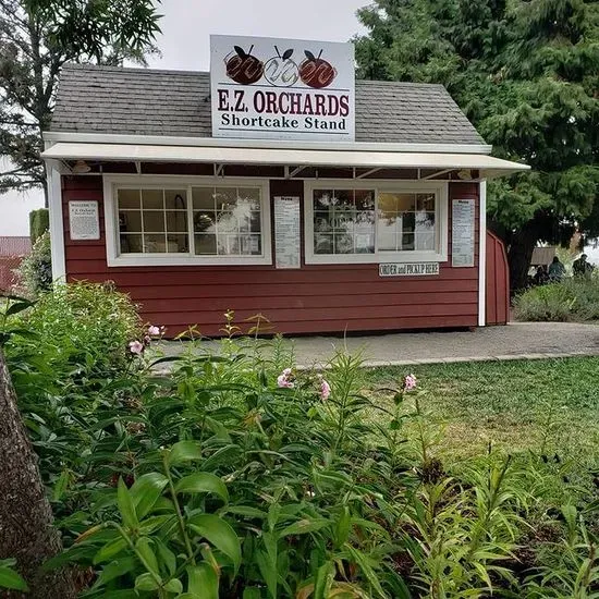 E.Z Orchards Shortcake Stand