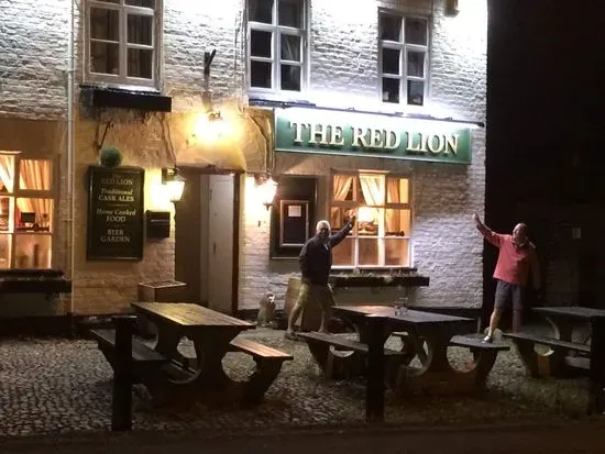 The Red Lion at Moore