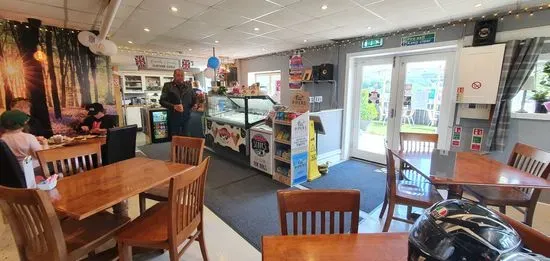 Hartleys Garden Centre & Coffee Shop