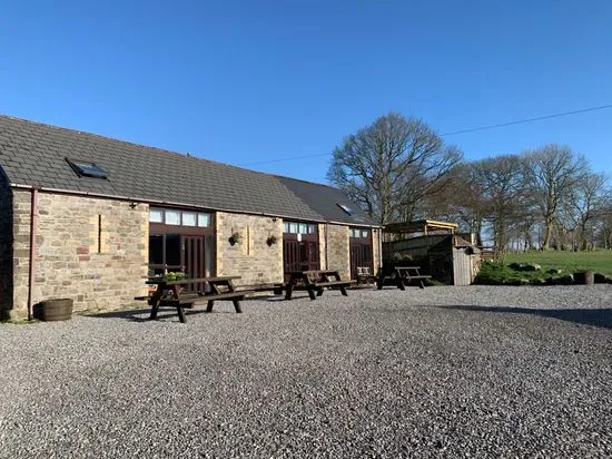 Clyngwyn Farm Bunkhouse and Cafe