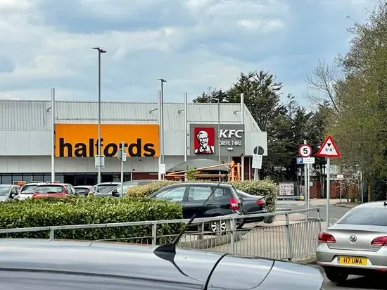 KFC Chadwell Heath - Grove Farm Retail Pk