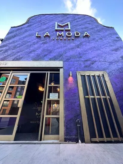 La Moda Restaurant